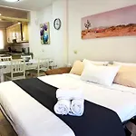 Cristianos - Terrace And Heated Pool Apartman *