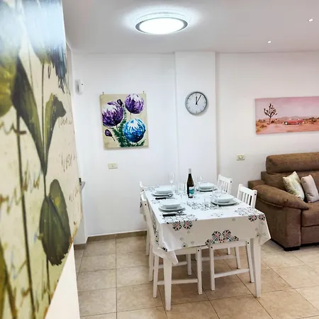 Cristianos - Terrace And Heated Pool *
