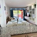 Cristianos - Terrace And Heated Pool