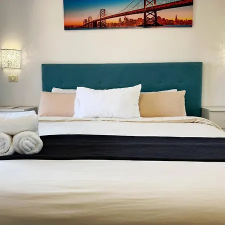 Apartman Cristianos - Terrace And Heated Pool