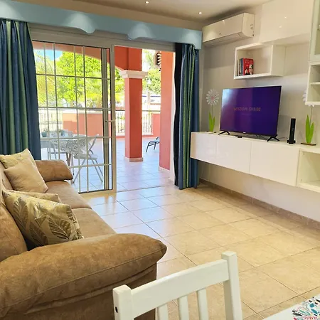 Apartman Cristianos - Terrace And Heated Pool Los Cristianos