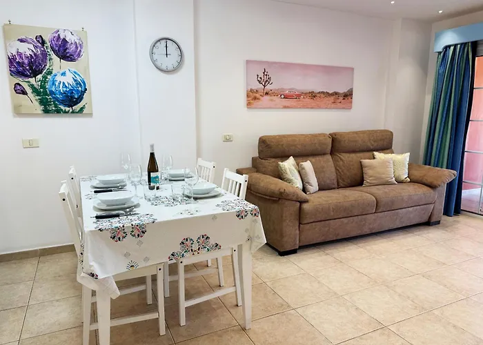 Cristianos - Terrace And Heated Pool * Los Cristianos