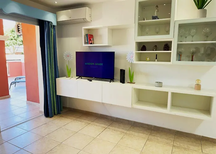 Cristianos - Terrace And Heated Pool Apartman Los Cristianos