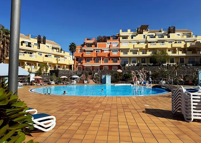 Cristianos - Terrace And Heated Pool Apartman *